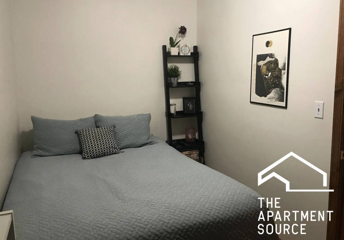 Apartment for rent at 2043 N Leavitt #2F, Chicago, IL 60647