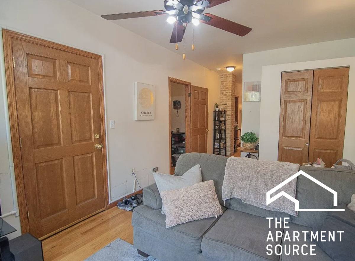 Apartment for rent at 2043 N Leavitt #2F, Chicago, IL 60647