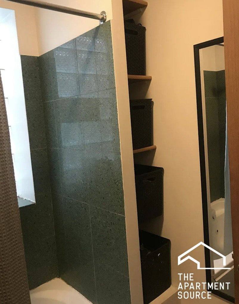 Apartment for rent at 2043 N Leavitt #2F, Chicago, IL 60647