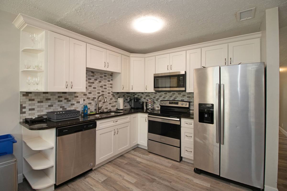 Apartment for rent at 1635 Gladys St 2, Largo, FL 33774