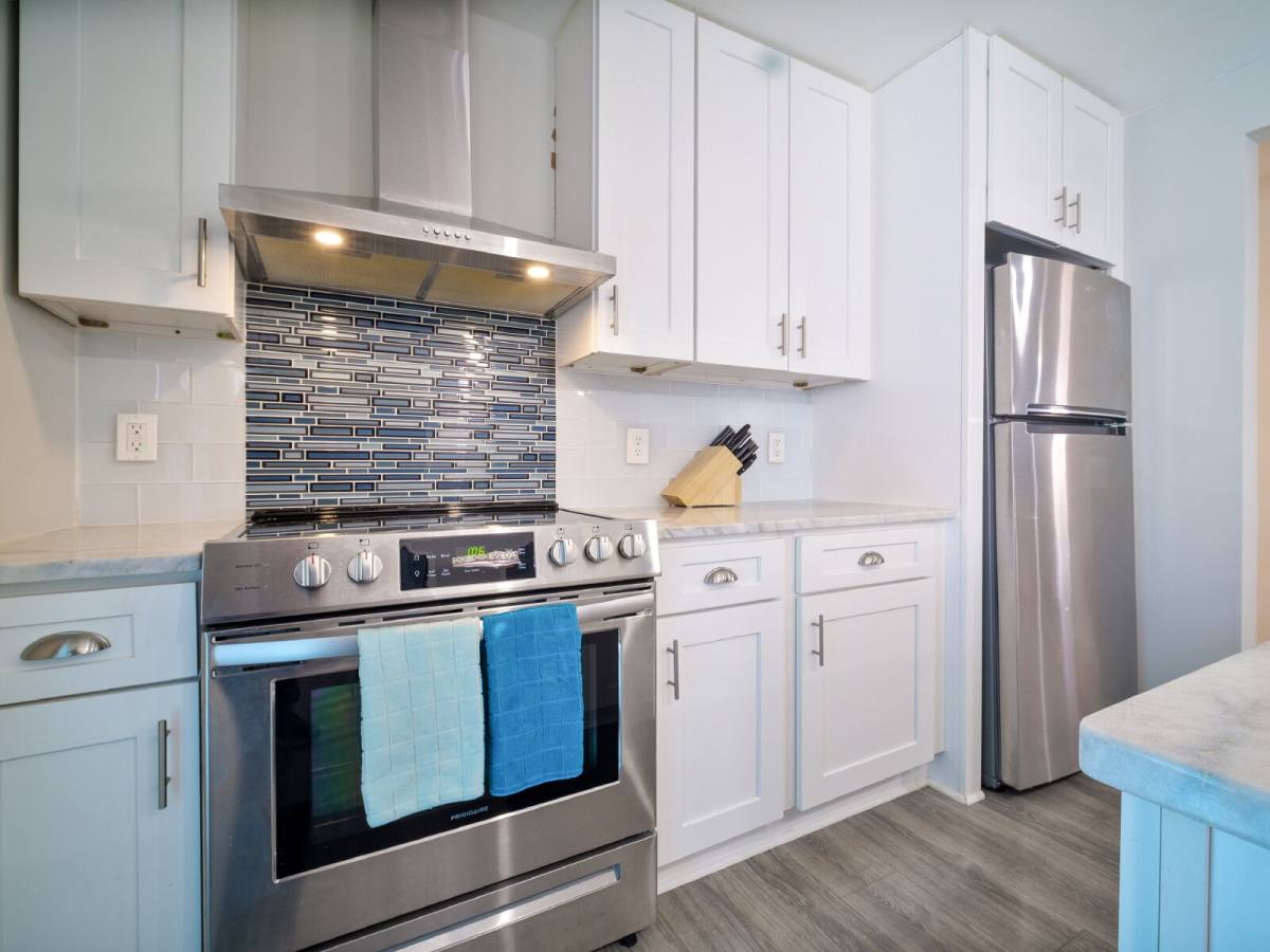 House for rent at 2515 Thornton Rd, Charlotte, NC 28208