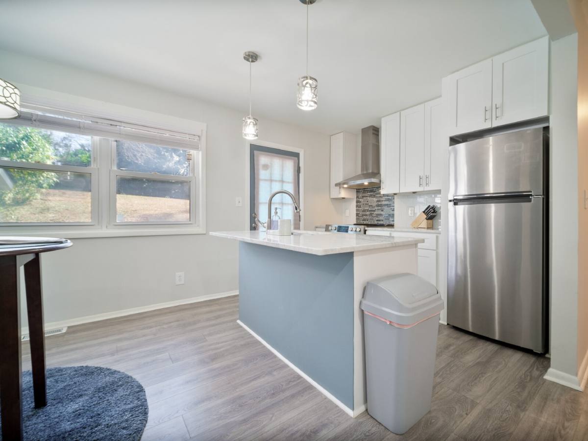 House for rent at 2515 Thornton Rd, Charlotte, NC 28208
