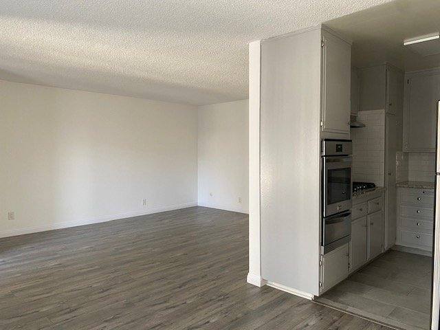 Apartment for rent at 1335 N Detroit St #312, Los Angeles, CA 90046