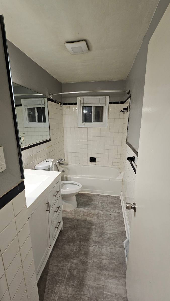 Apartment for rent at 1129 Forest Park Blvd NW #A, Roanoke, VA 24017