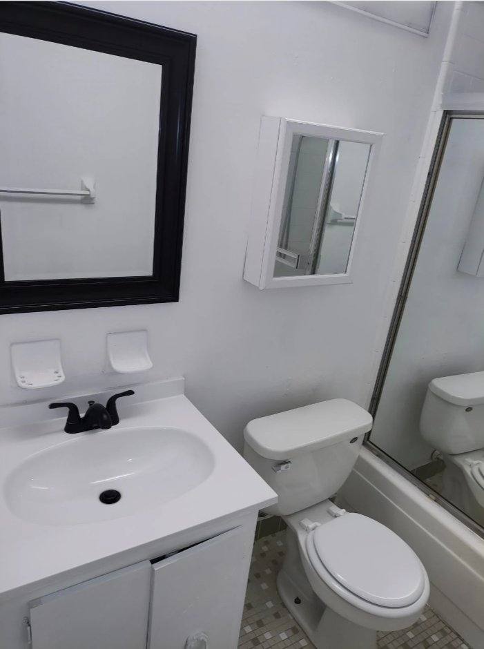 Apartment for rent at 4394 N Federal Highway 13, Fort Lauderdale, FL 33308