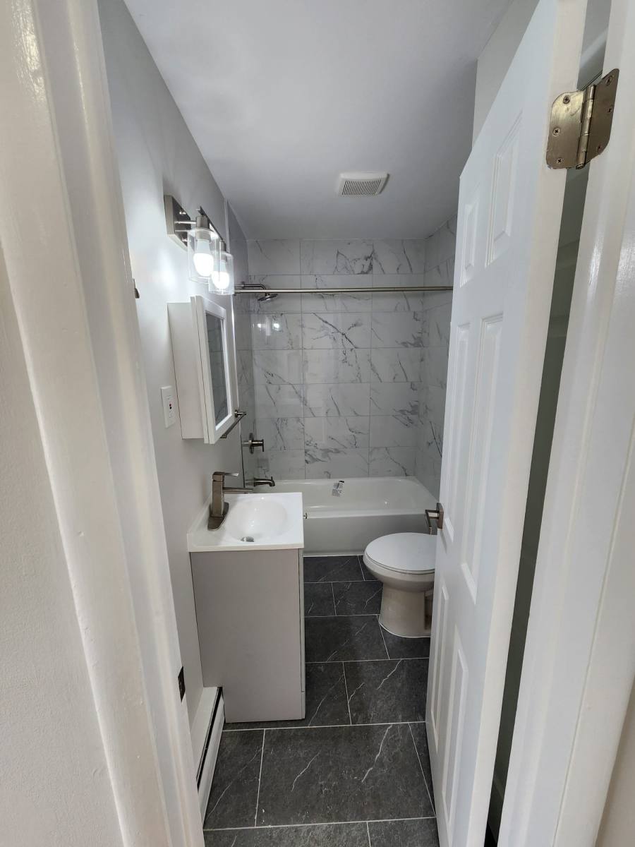Apartment for rent at 1932 Missouri Ave #1932 B, Atlantic City, NJ 08401
