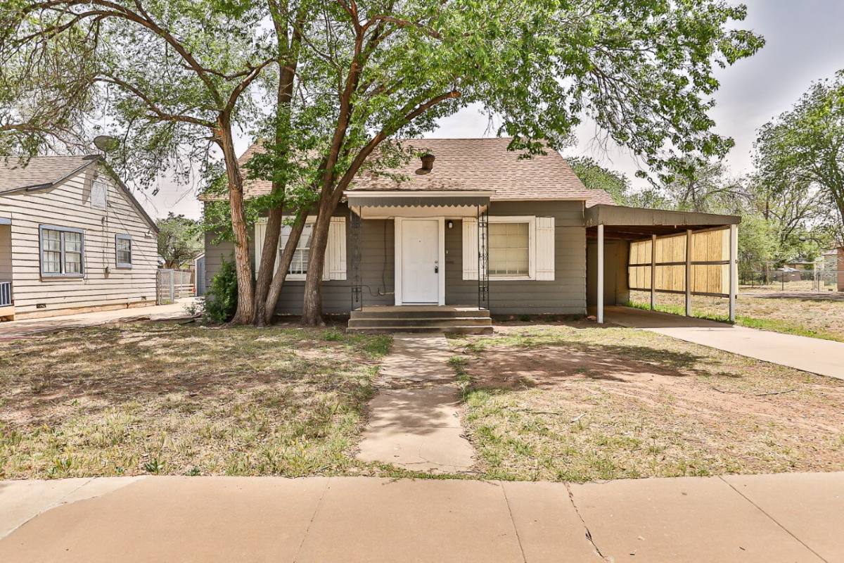 House for rent at 2311 25th St, Lubbock, TX 79411