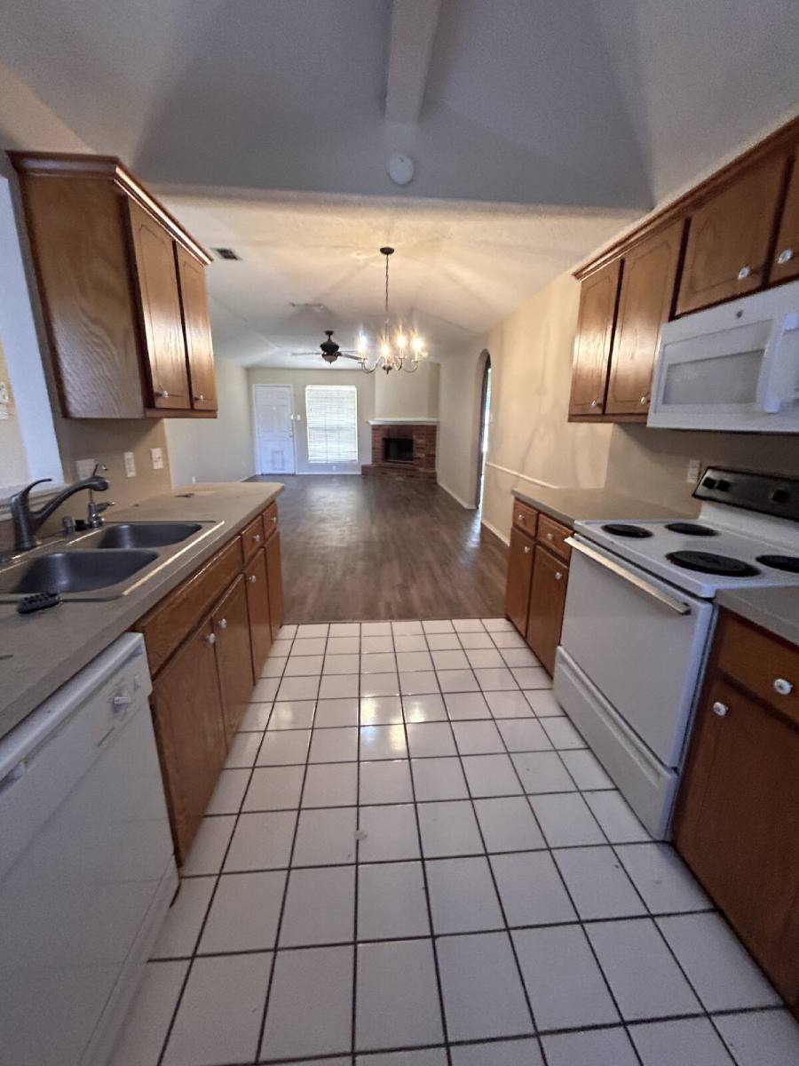 House for rent at 6107 14th St, Lubbock, TX 79416