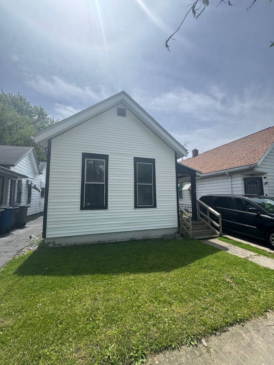 House for rent at 124 Everett St, Toledo, OH 43608