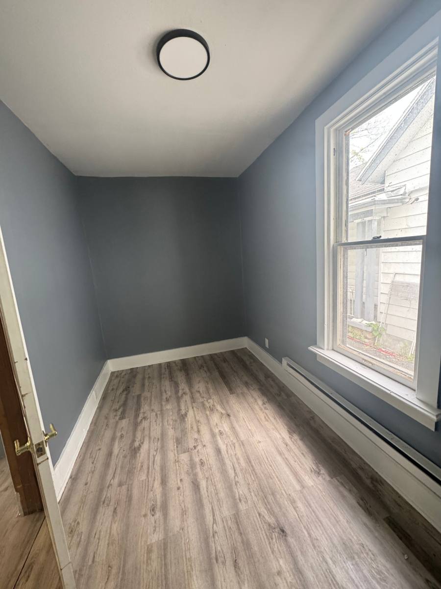 House for rent at 124 Everett St, Toledo, OH 43608