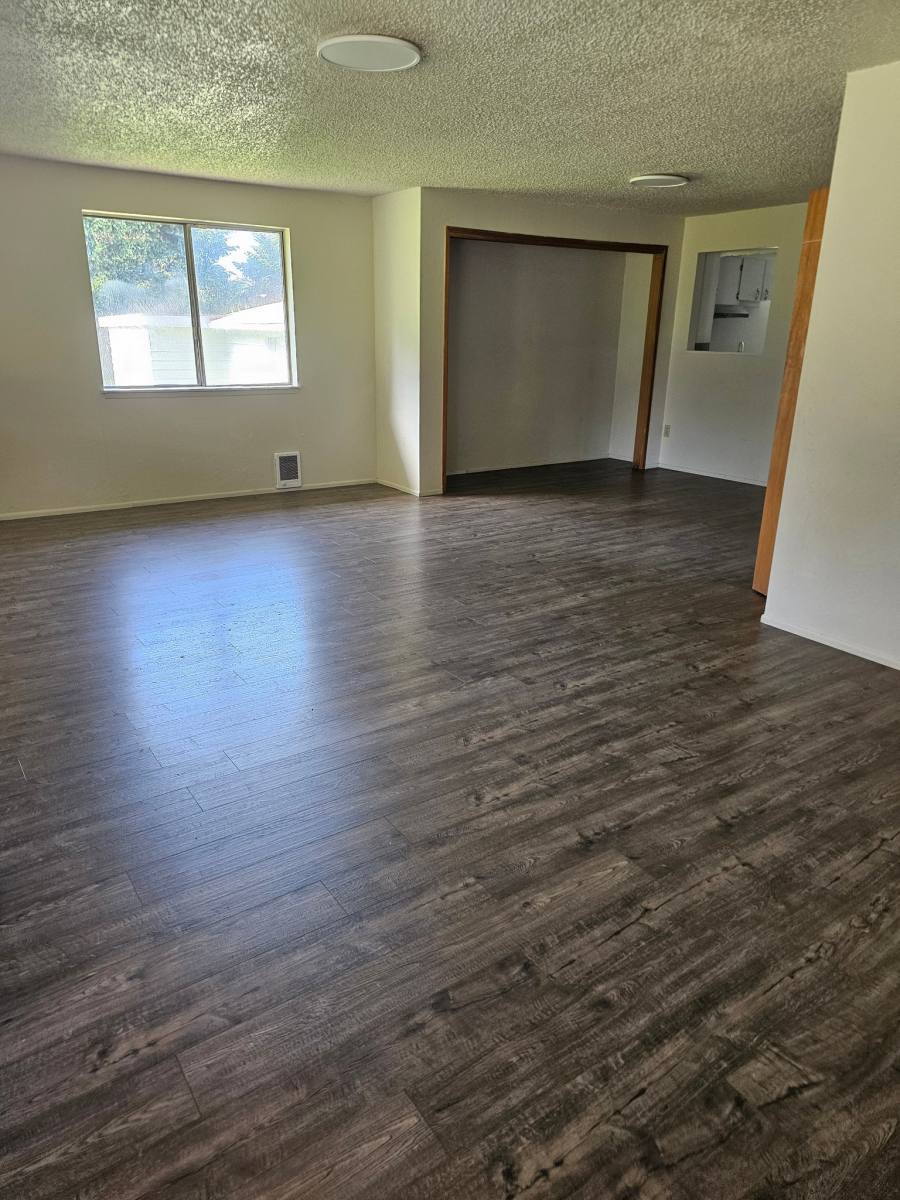 House for rent at 7519 Lakewood Dr W, Lakewood, WA 98499