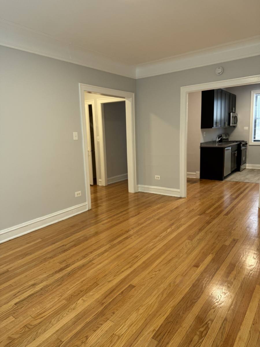 Apartment for rent at 3161 N Hudson Ave #I2, Chicago, IL 60660