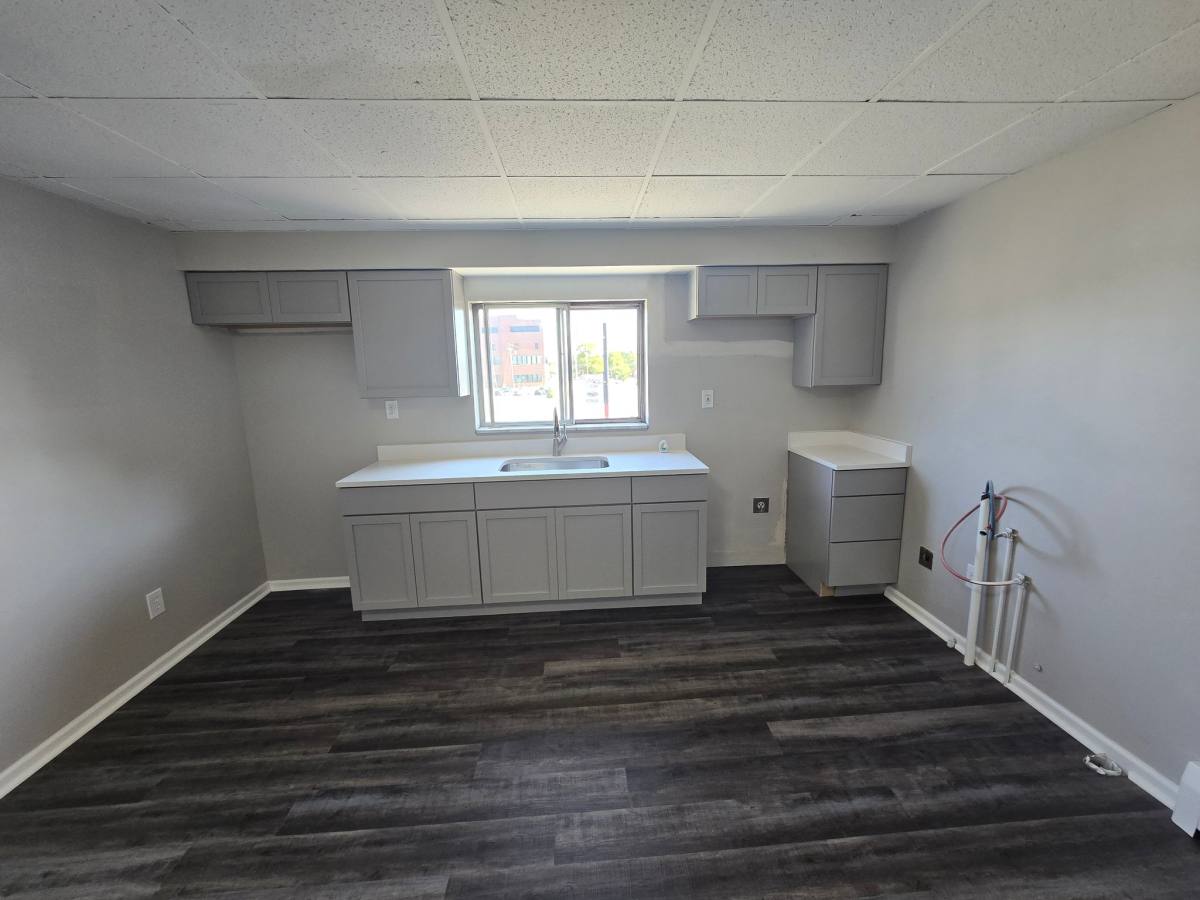 Apartment for rent at 27415 Gratiot Ave #1, Roseville, MI 48066