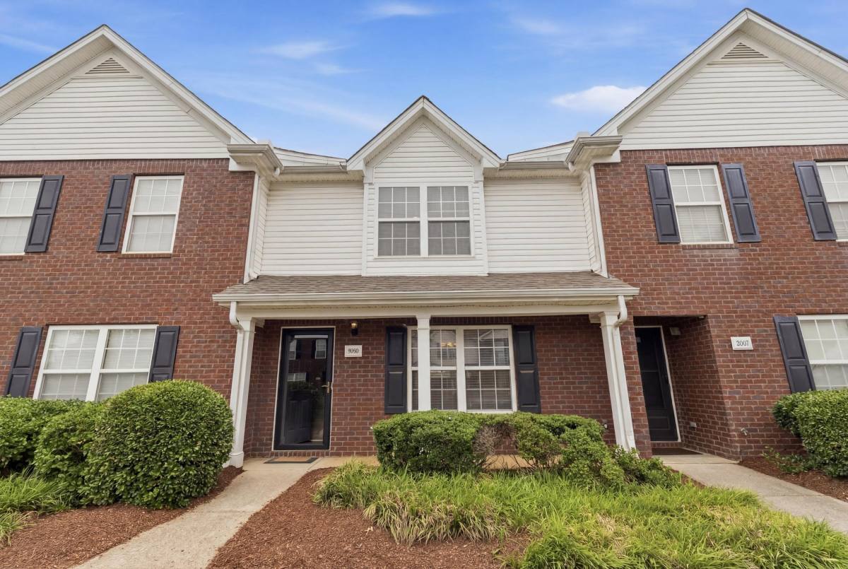 Townhouse for rent at 3005 George Buchanan Dr, La Vergne, TN 37086