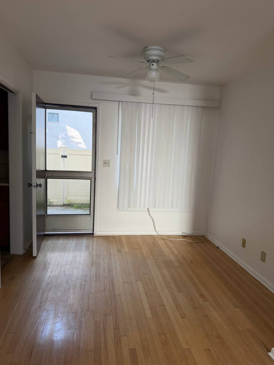 Apartment for rent at 918 W Huntington Dr #J, Arcadia, CA 91007