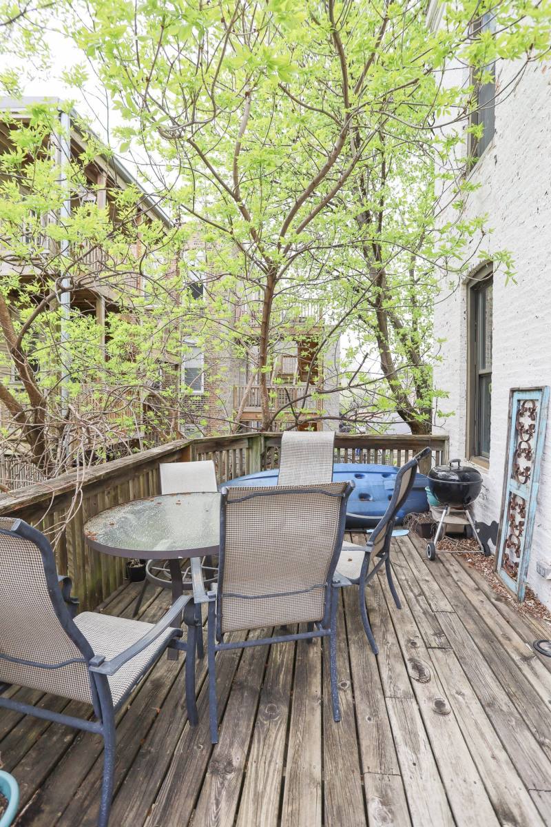 Apartment for rent at 1454 Erie #2W, Chicago, IL 60642