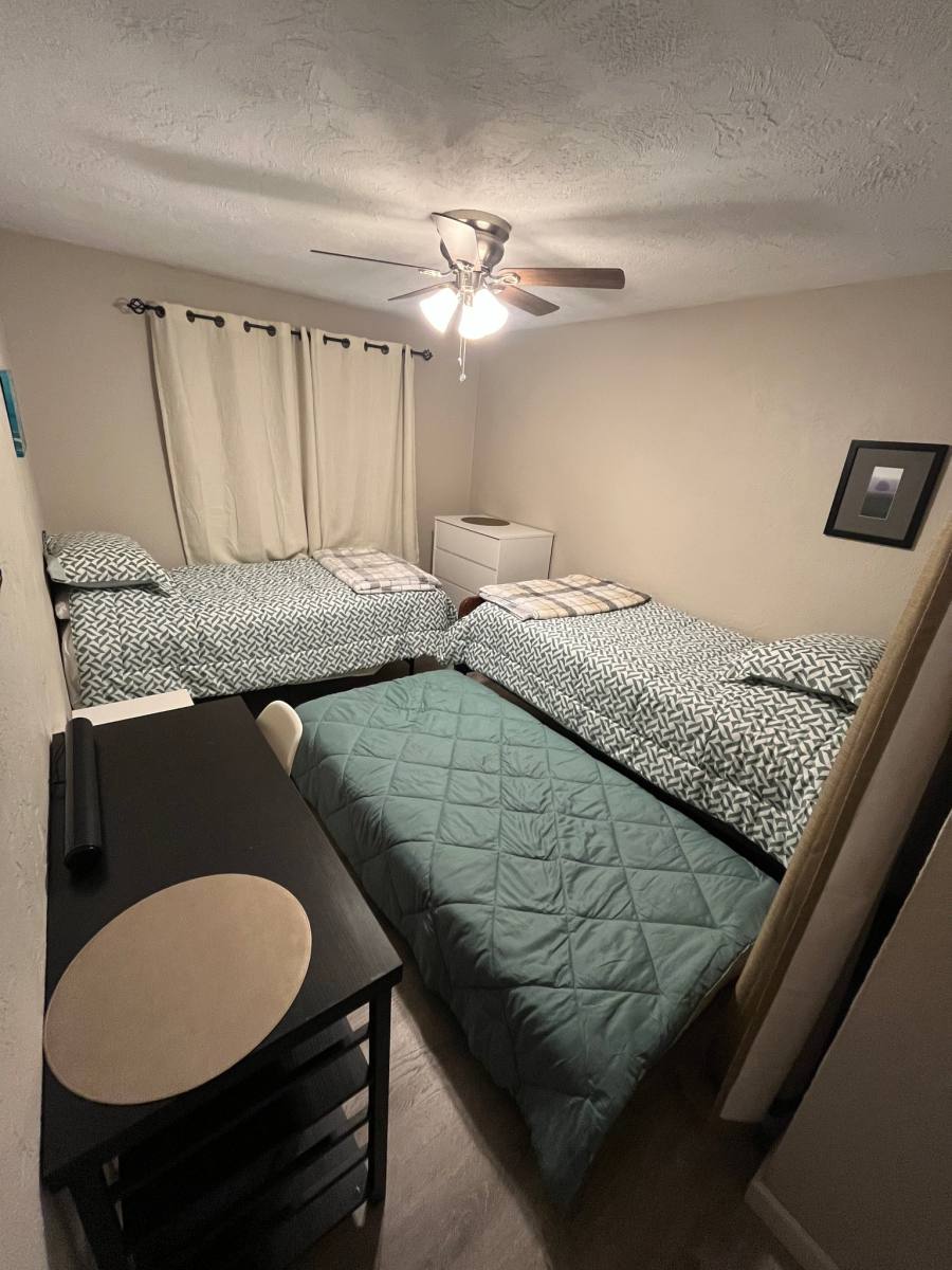 Apartment for rent at 520 38th Place, Springfield, OR 97478
