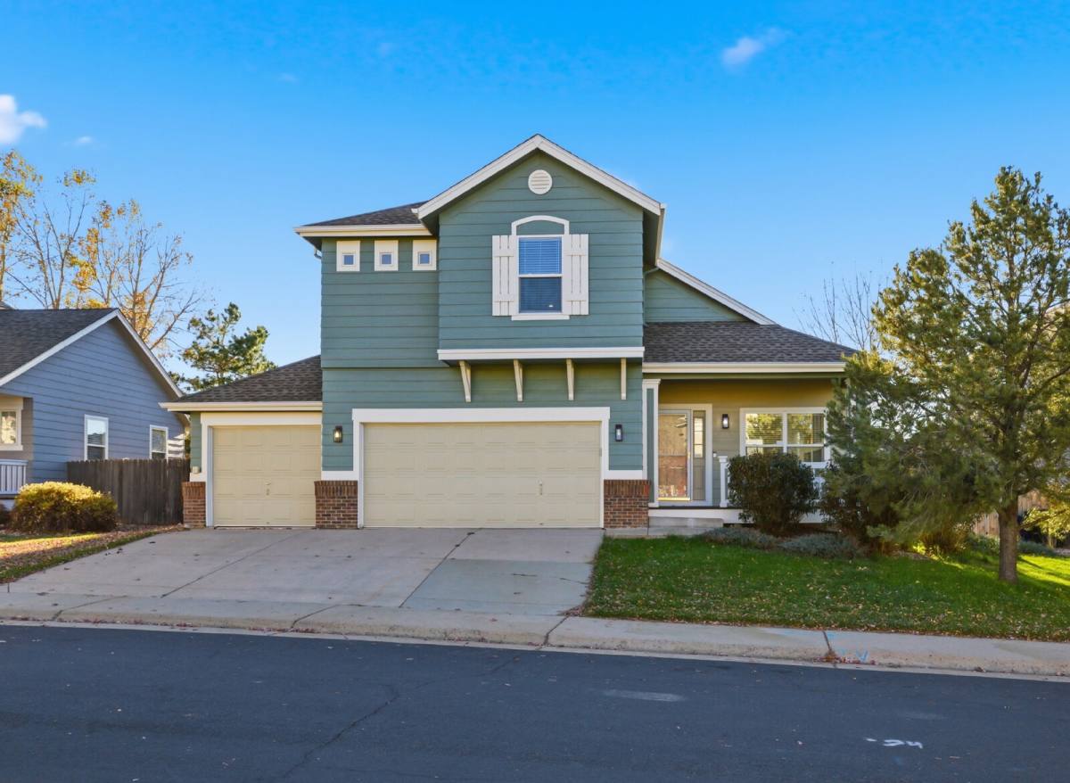 House for rent at 12575 S Beaver Creek Way, Parker, CO 80134