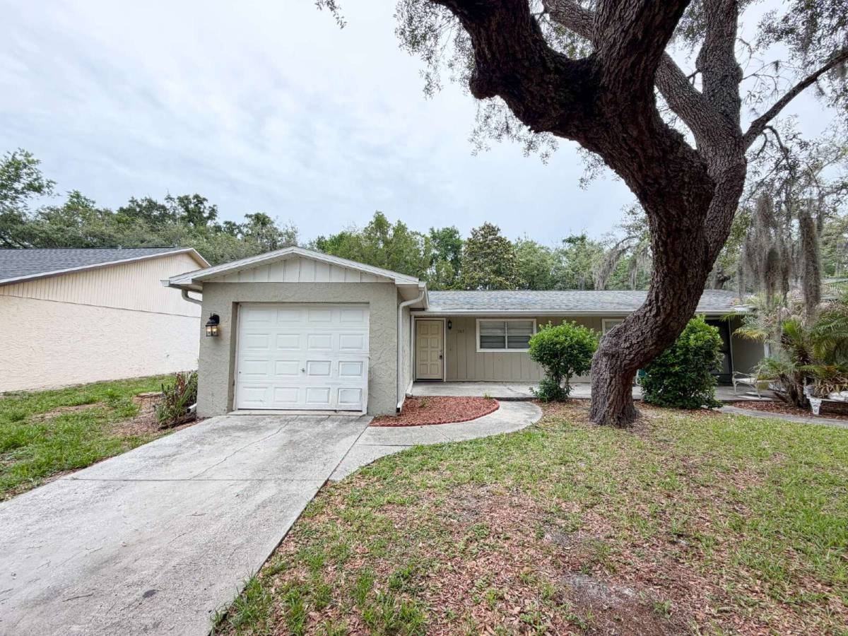 Townhouse for rent at 7419 Mead Dr, Spring Hill, FL 34606