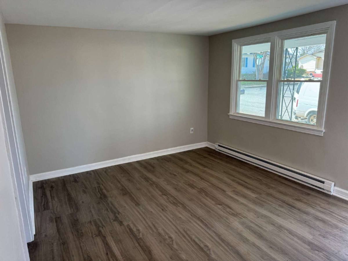 Apartment for rent at 11 Spencer St, Greenville, SC 29611
