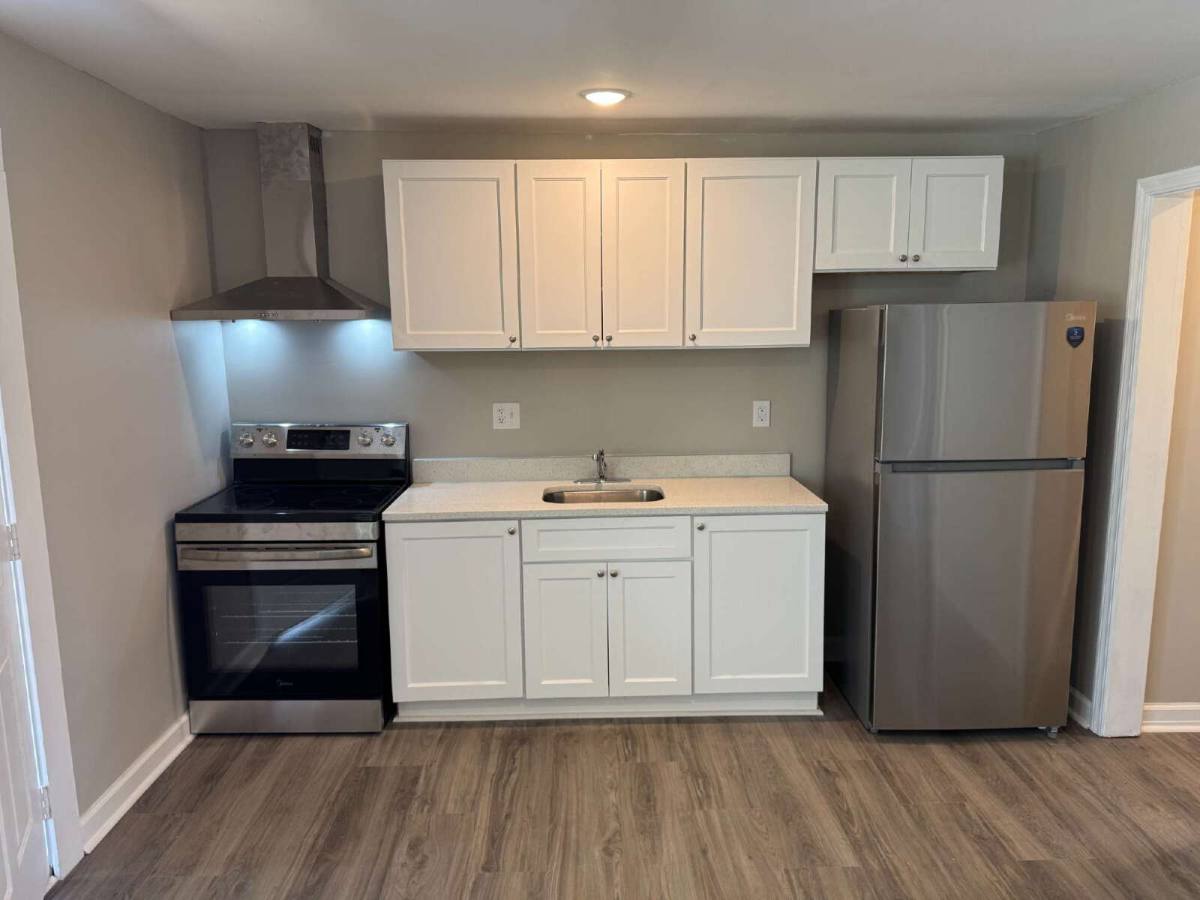 Apartment for rent at 11 Spencer St, Greenville, SC 29611