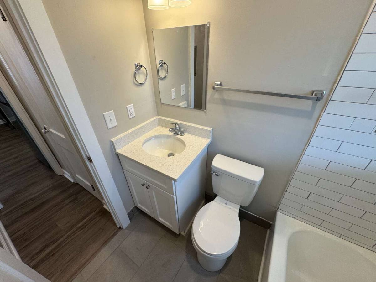 Apartment for rent at 11 Spencer St, Greenville, SC 29611