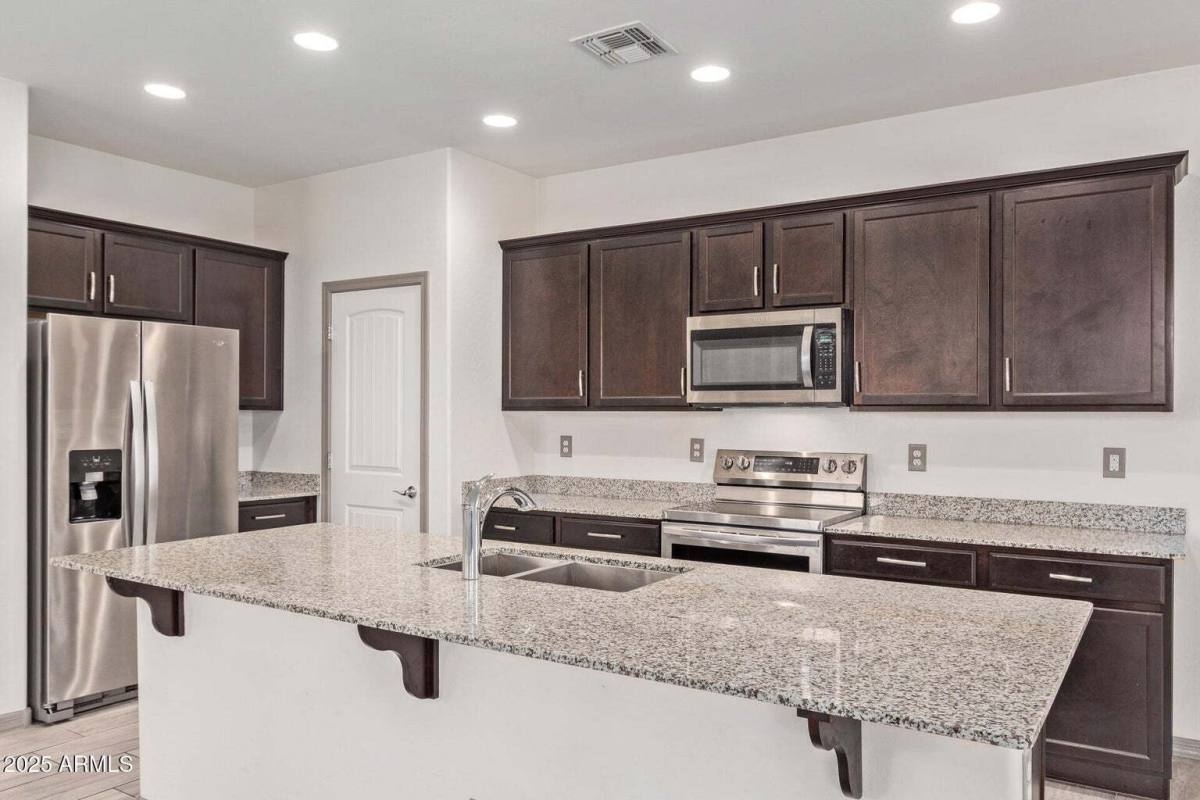 Townhouse for rent at 905 S Canal Dr #30, Chandler, AZ 85225