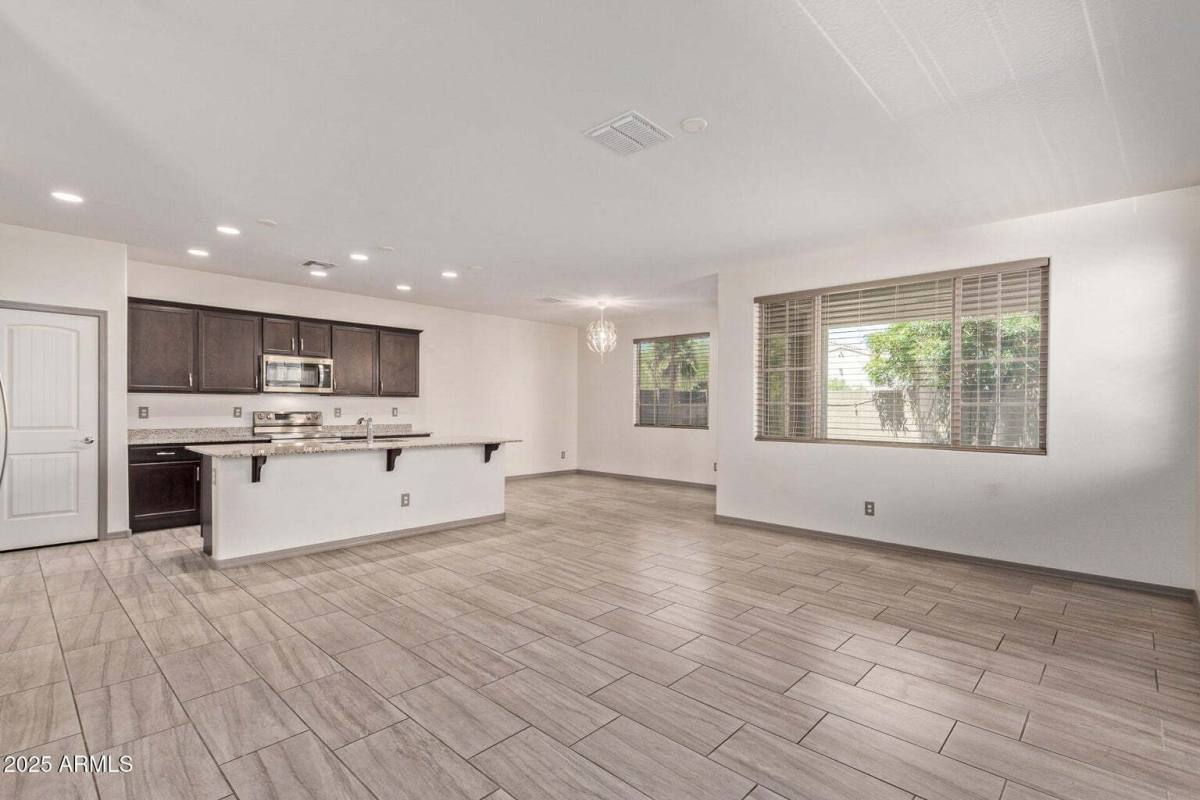 Townhouse for rent at 905 S Canal Dr #30, Chandler, AZ 85225