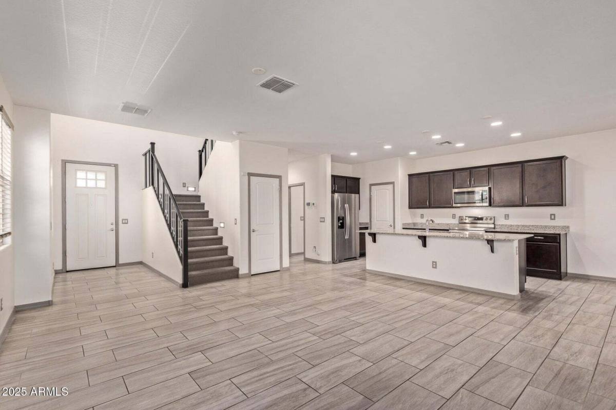 Townhouse for rent at 905 S Canal Dr #30, Chandler, AZ 85225