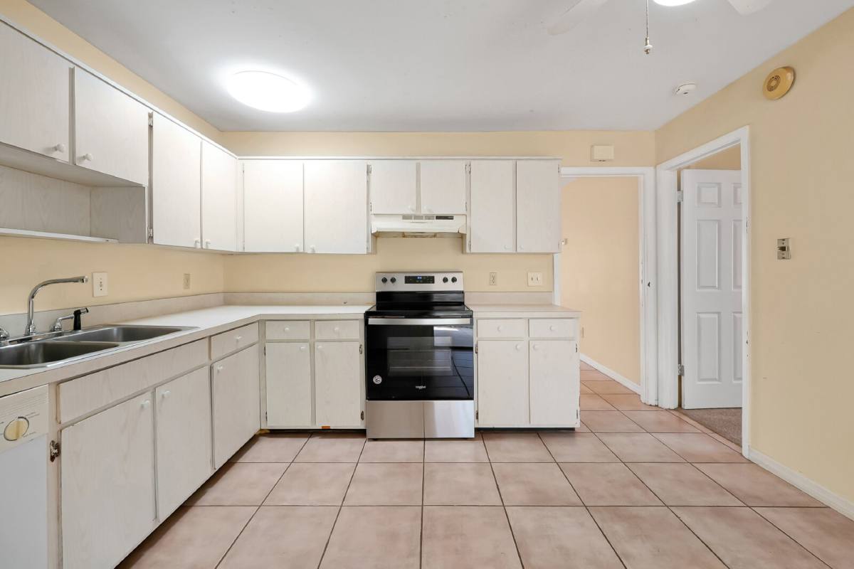 Townhouse for rent at 8102 Turkey Dr, Orlando, FL 32825