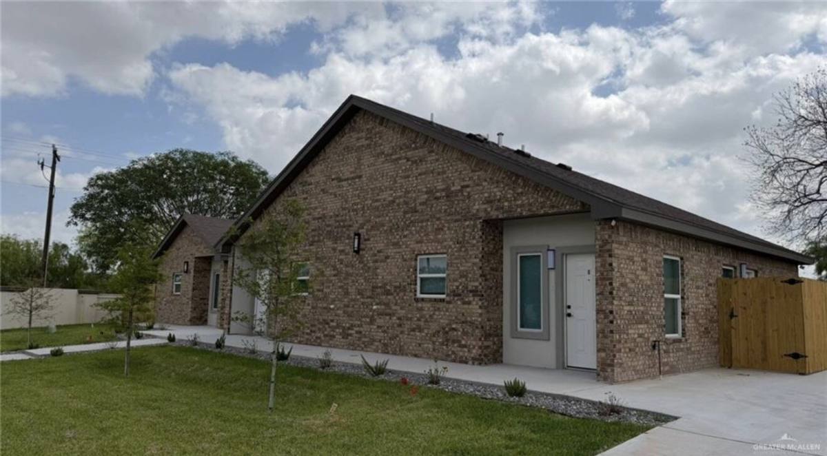 Apartment for rent at 3604 Paola St #1, Edinburg, TX 78541