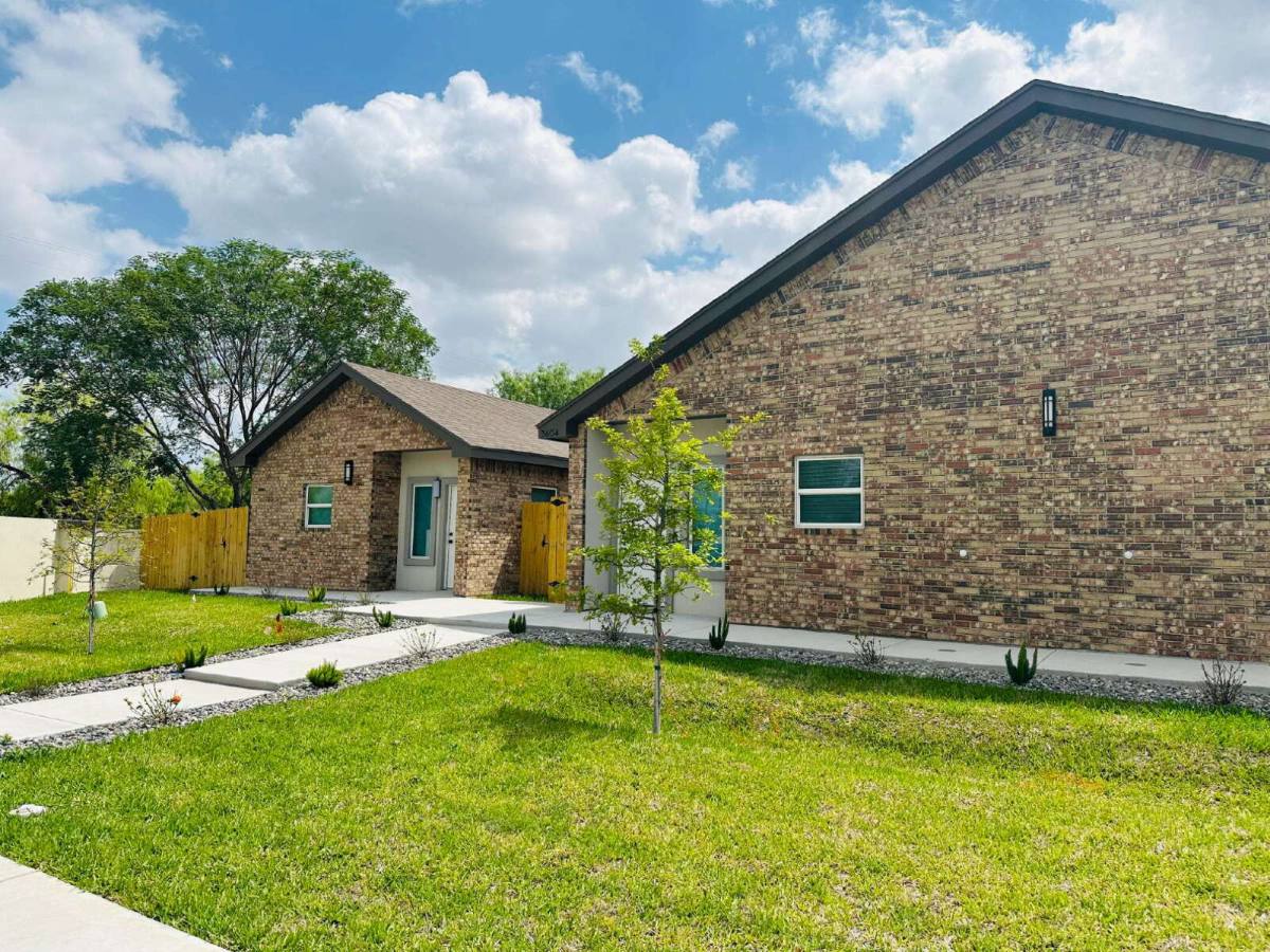 Apartment for rent at 3604 Paola St #1, Edinburg, TX 78541