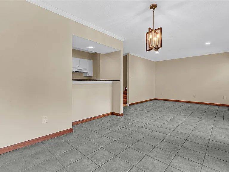 House for rent at 3967 Grahamdale Circle #B, Memphis, TN 38122