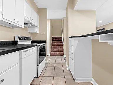 House for rent at 3967 Grahamdale Circle #B, Memphis, TN 38122