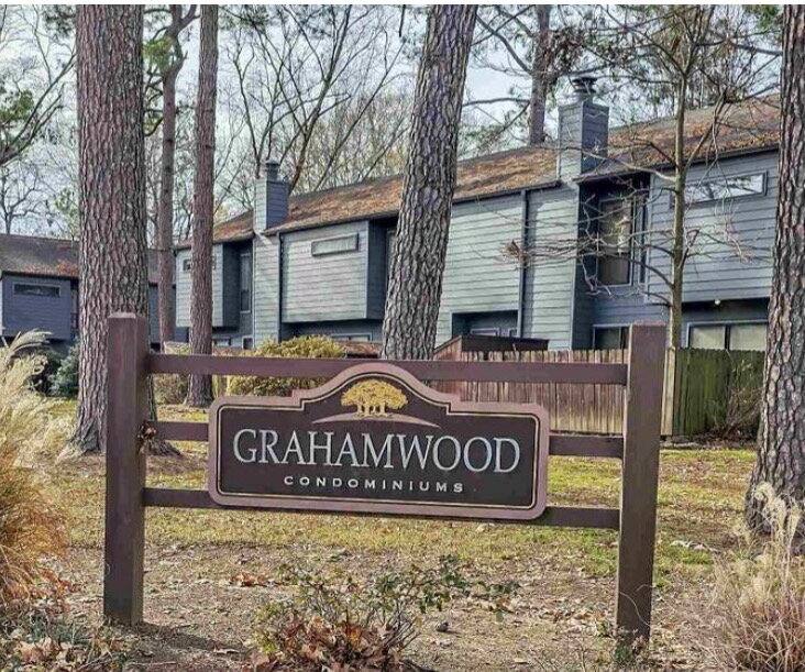 House for rent at 3967 Grahamdale Circle #B, Memphis, TN 38122