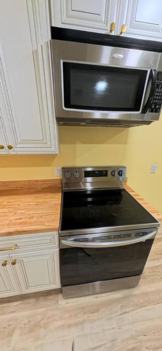 Townhouse for rent at 3054 Cobblewood Lane N, Jacksonville, FL 32225