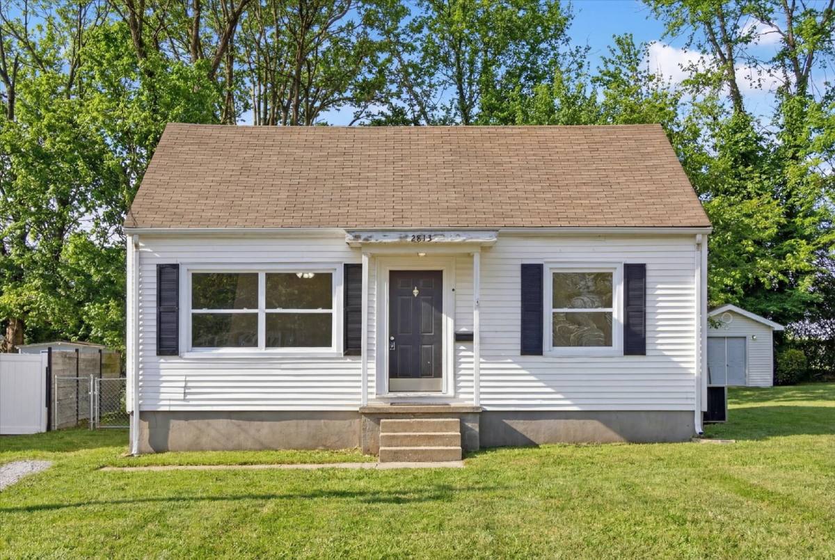 House for rent at 2813 Faircourt St, Hopkinsville, KY 42240