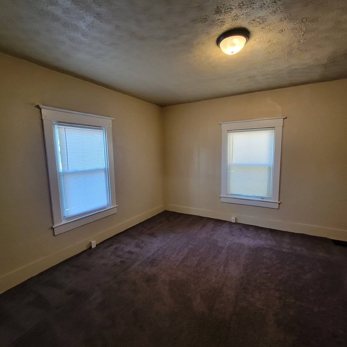 House for rent at 1822 W Minnesota St, Indianapolis, IN 46221