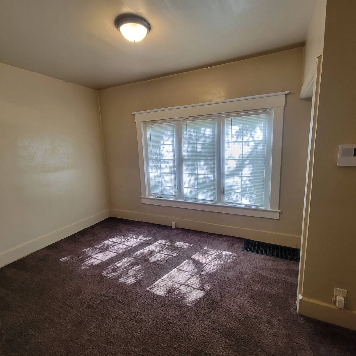 House for rent at 1822 W Minnesota St, Indianapolis, IN 46221