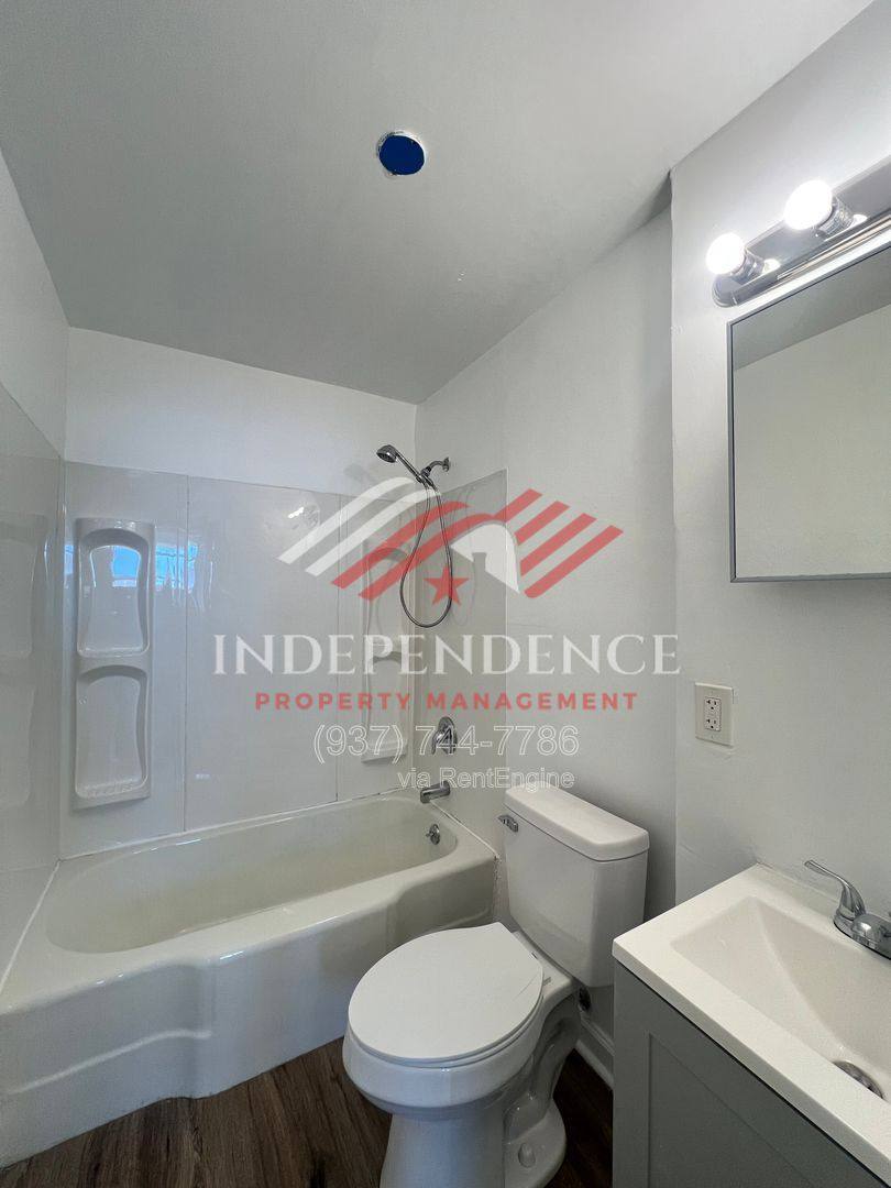 Apartment for rent at 408 N Wayne St #14, Piqua, OH 45356