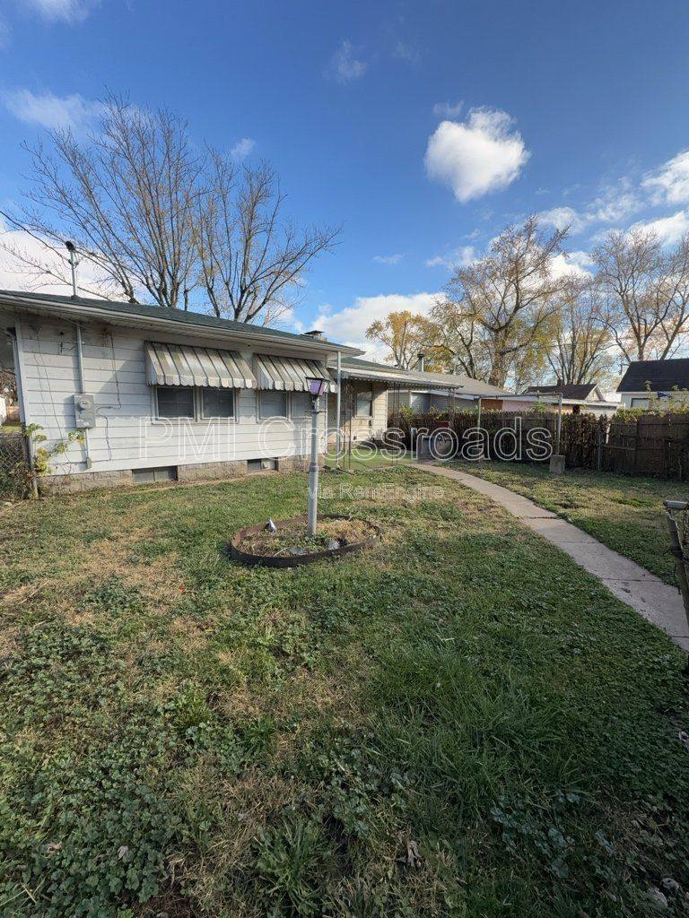 House for rent at 2613 Louise St, Anderson, IN 46016