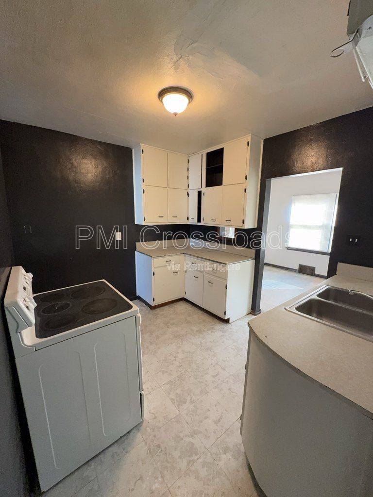 House for rent at 2613 Louise St, Anderson, IN 46016