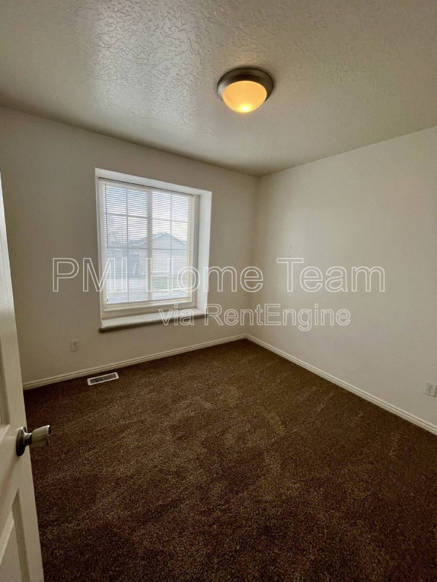 House for rent at 1222 N Willard Peak Dr, Ogden, UT 84404
