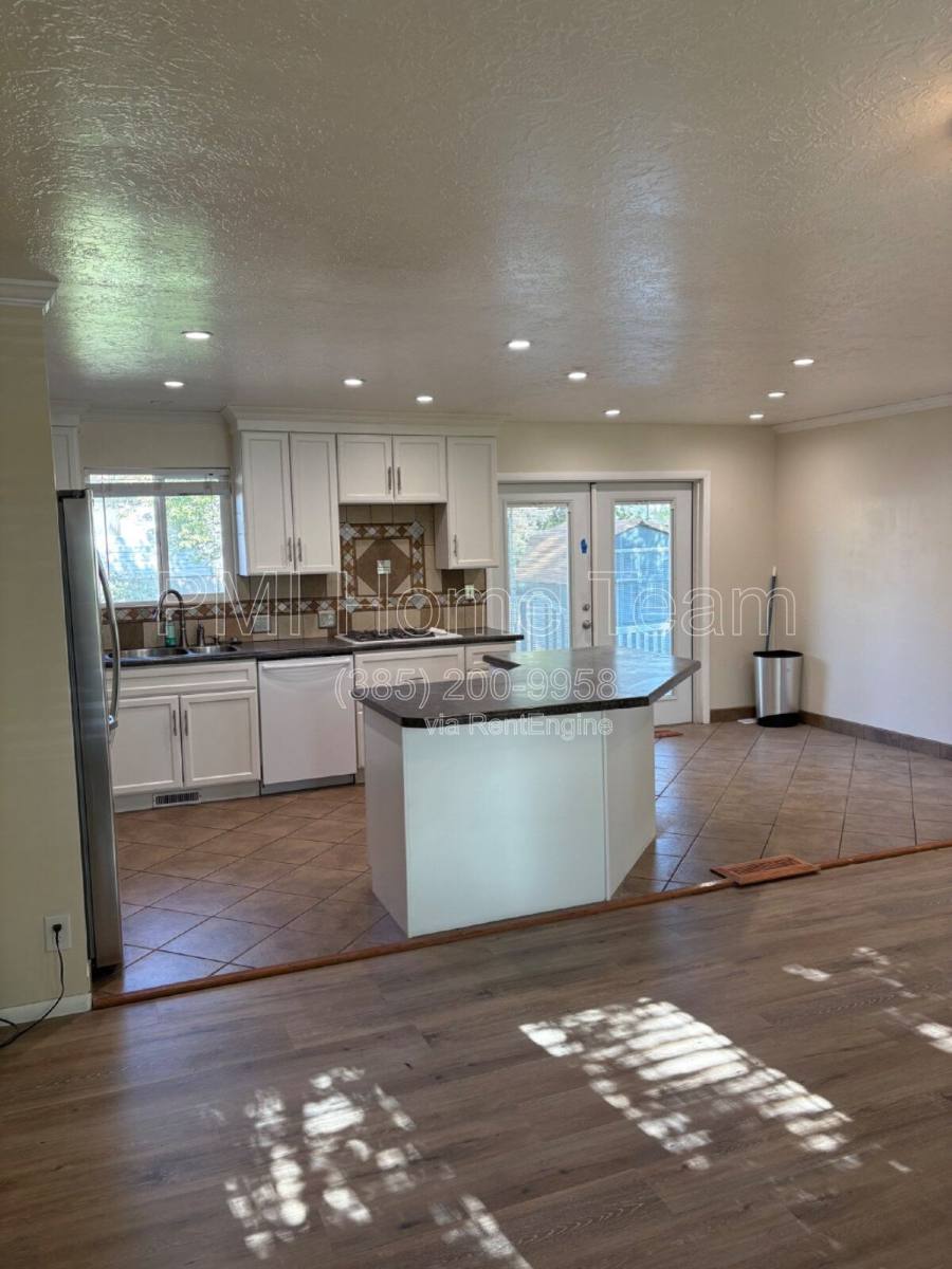 House for rent at 6068 S 2850 W, Roy, UT 84067