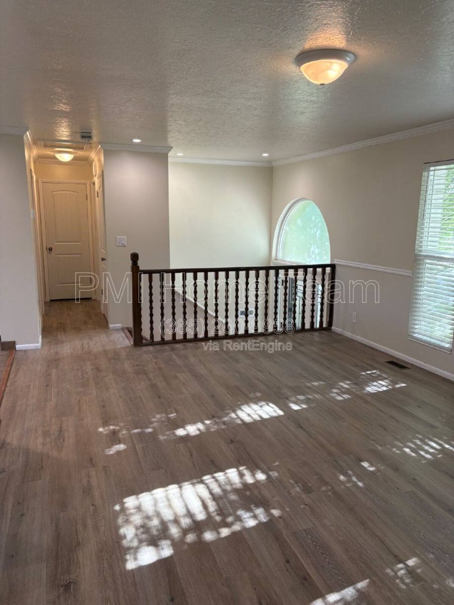 House for rent at 6068 S 2850 W, Roy, UT 84067