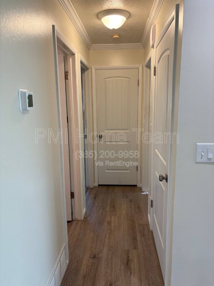 House for rent at 6068 S 2850 W, Roy, UT 84067