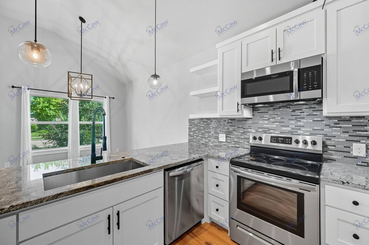 House for rent at 10022 Everton Place, Dallas, TX 75217