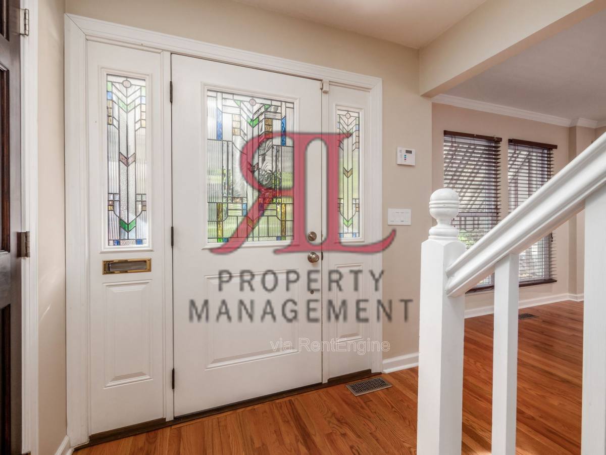 Apartment for rent at 362 W 4th Ave, Columbus, OH 43201