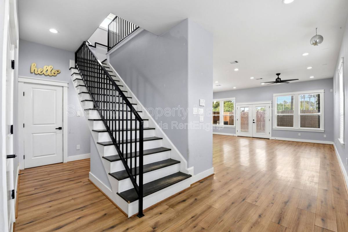 House for rent at 6476 T C Jester Blvd, Houston, TX 77091