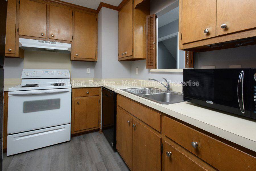Apartment for rent at 13 Tarawa Terrace #B, Durham, NC 27705